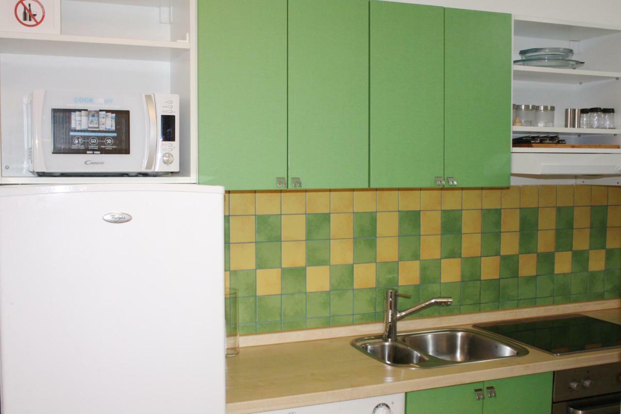 Apartment The Place Novigrad  Екстер'єр фото