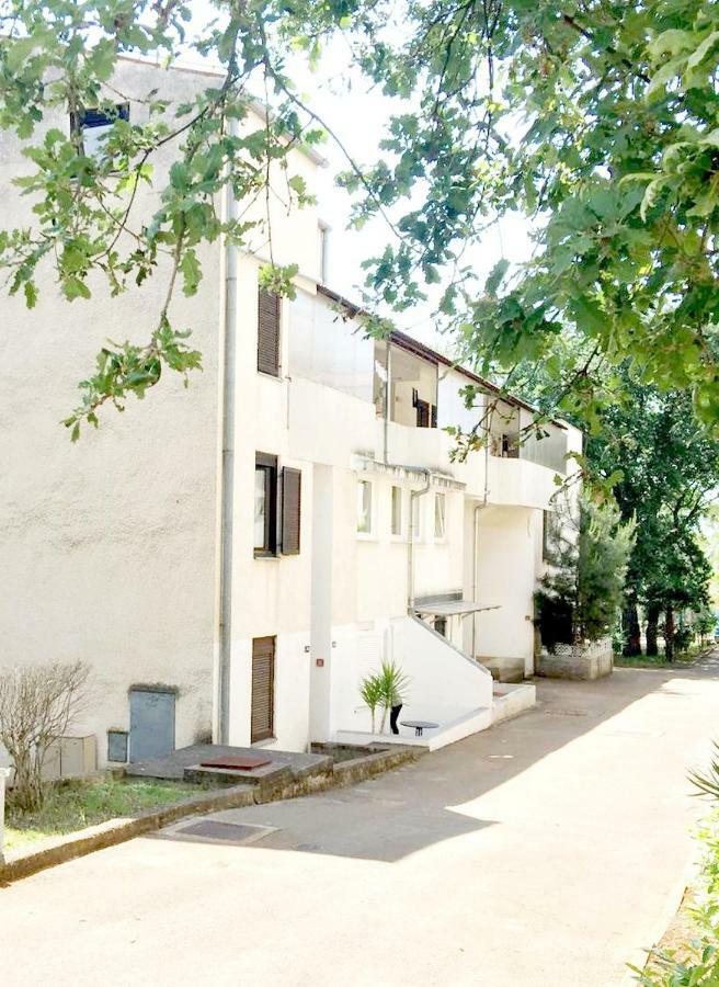 Apartment The Place Novigrad  Екстер'єр фото